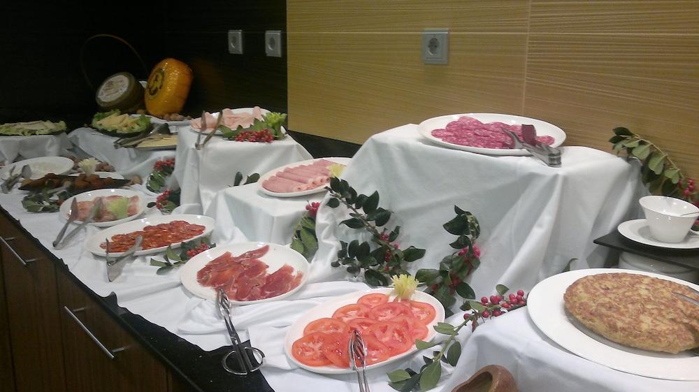Hotel Ciudad De Ponferrada, Ascend Hotel Collection Εξωτερικό φωτογραφία