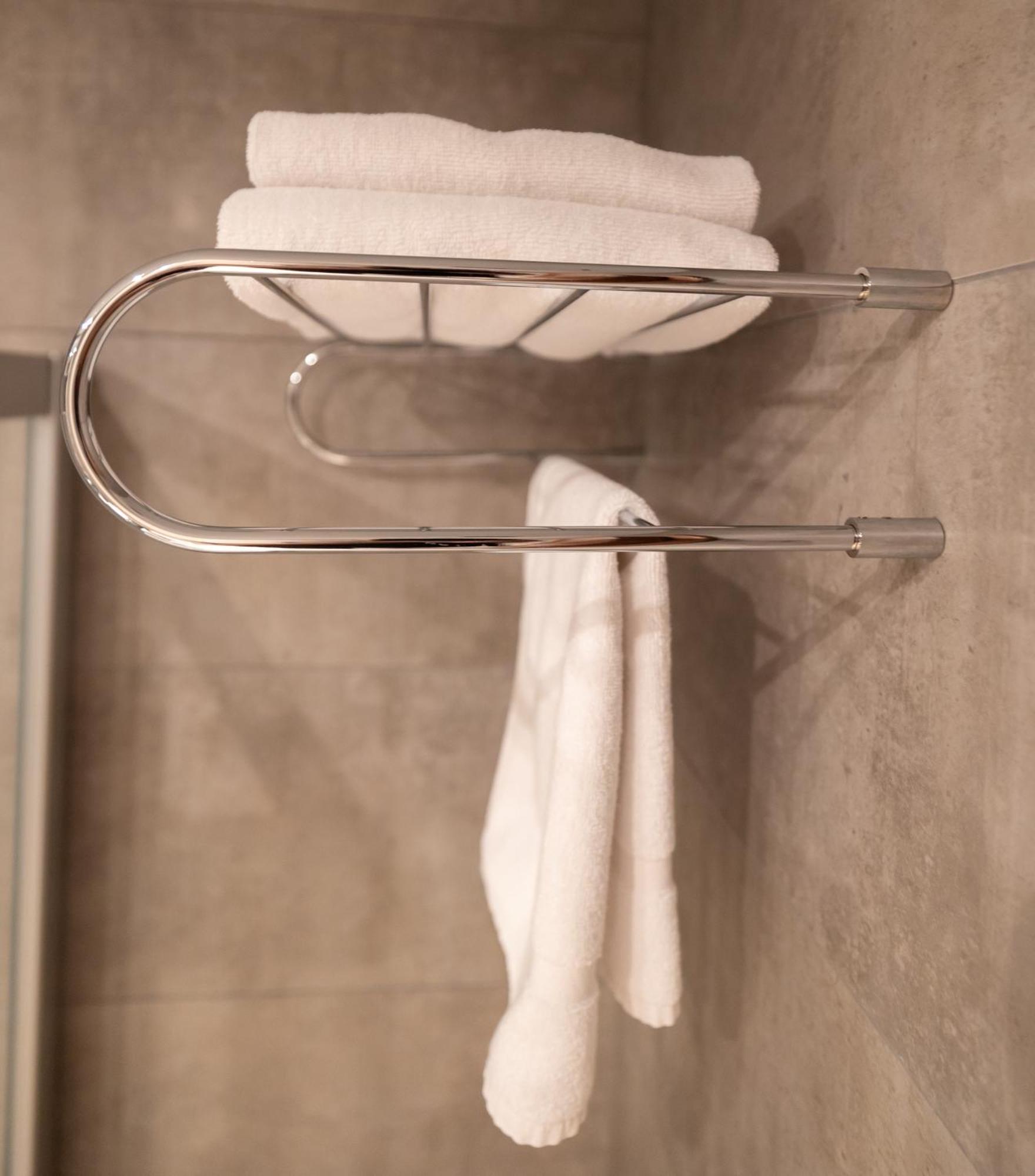 Hotel Ciudad De Ponferrada, Ascend Hotel Collection Εξωτερικό φωτογραφία